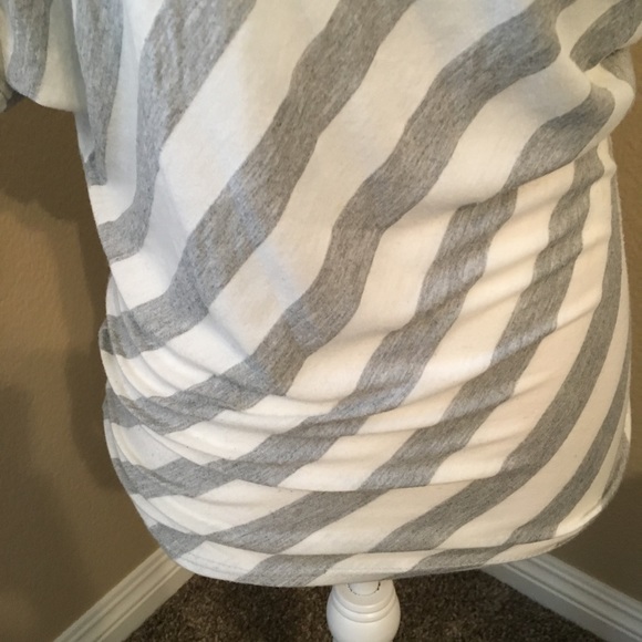 ⭐️10%OFF⭐️Candy rain flowy Stripped grey/white - Picture 5 of 7